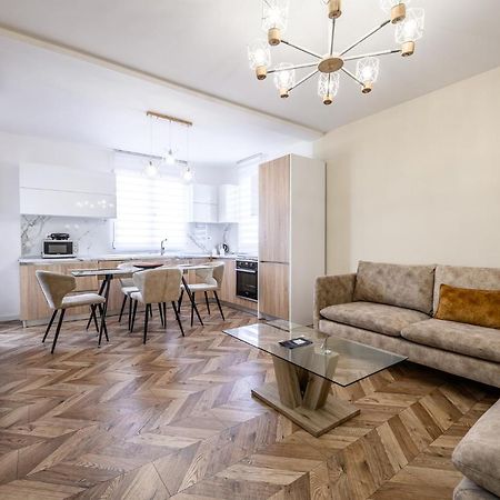 Miku Apartments-Luxury City View At Wilson Square Tiranë Ngoại thất bức ảnh