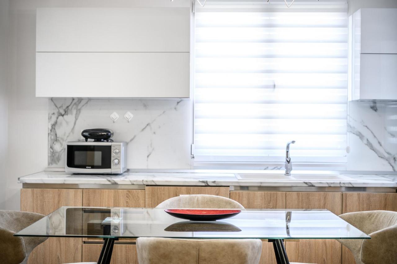 Miku Apartments-Luxury City View At Wilson Square Tiranë Ngoại thất bức ảnh